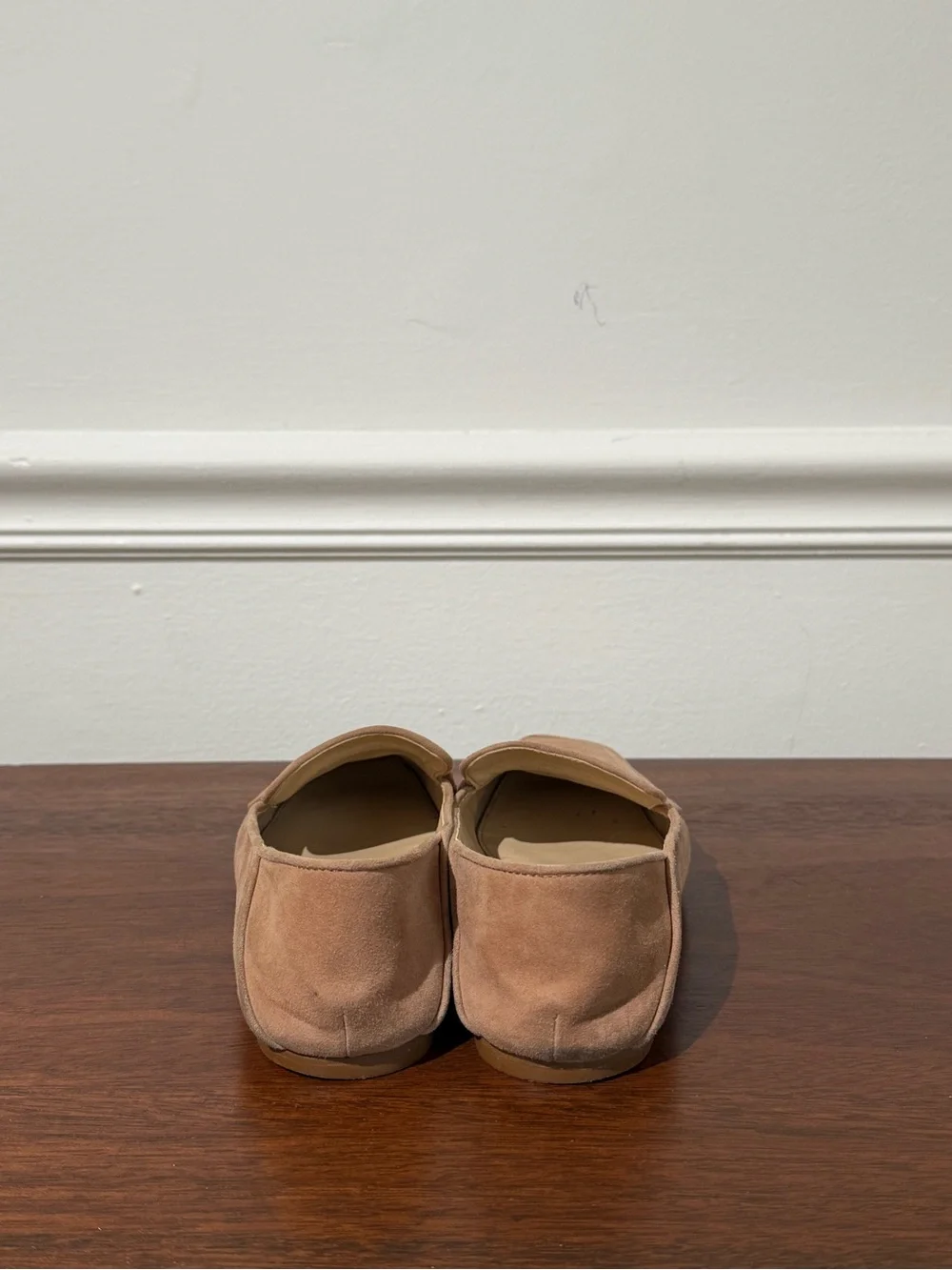 Vince camuto tan